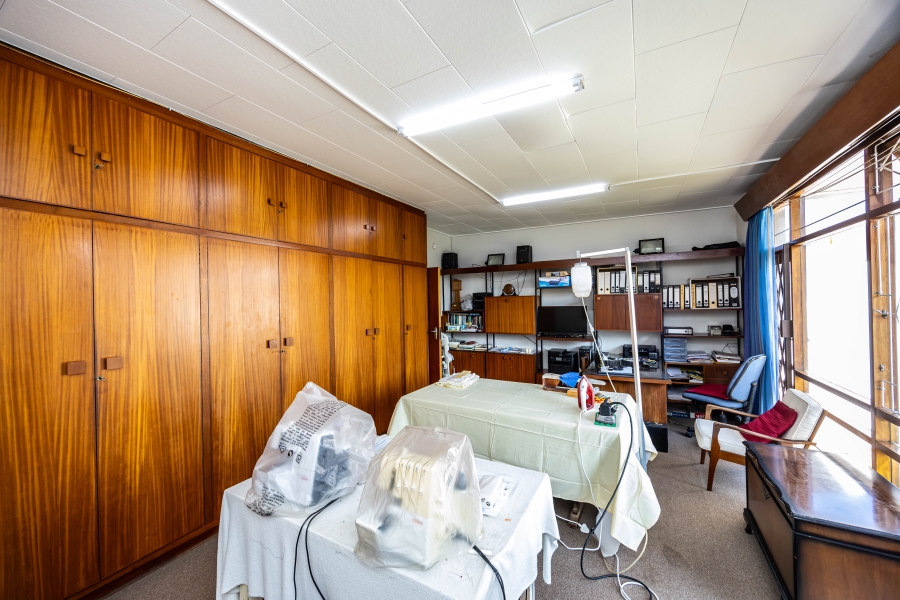 4 Bedroom Property for Sale in Southernwood Eastern Cape